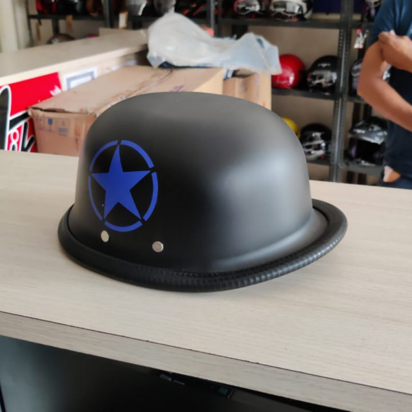 german-helmet-1624445428.png