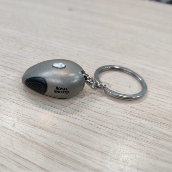 grey-keychain-1641905154.png