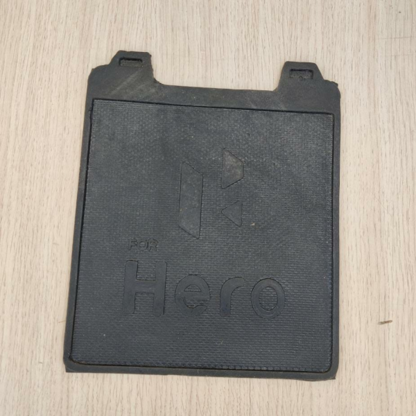 hero-legguard-rubber-1642139607.png