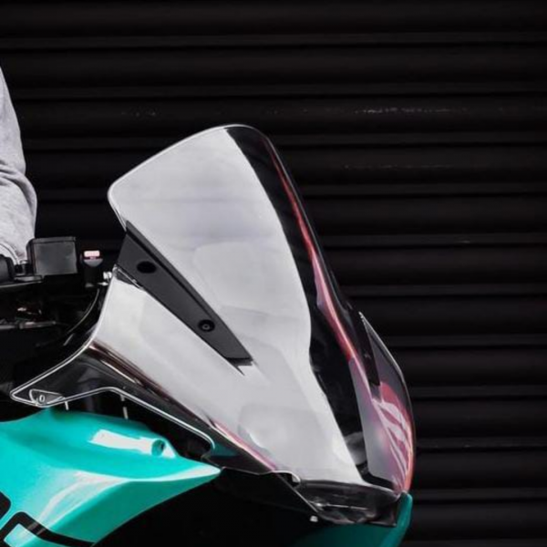 ktm-windshield-1644210604.png
